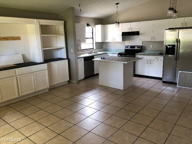 Building Photo - 3 br, 2 bath House - 3601 3rd Ave S
