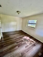 Building Photo - 1140 Edith Ave