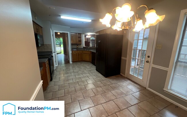 Building Photo - 4473 Lansford Dr