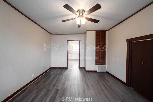 Foto del edificio - 411.5 S East St