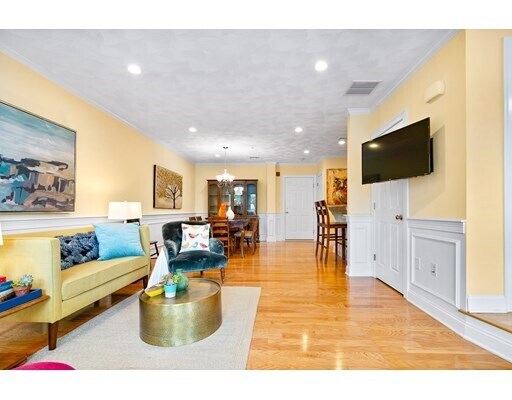 Building Photo - 200 Harvard St