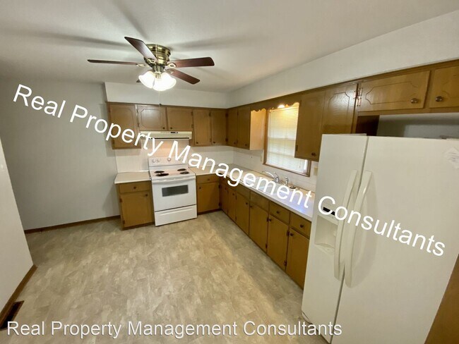 Foto del edificio - 2 br, 2 bath House - 1311 NW 6th St