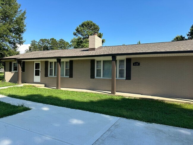 Foto del edificio - Charming 3 bedroom, 2 bath home in Lenoir ...