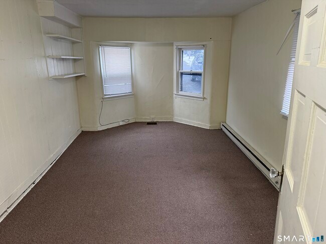 Foto del edificio - 53 Glenwood Ave