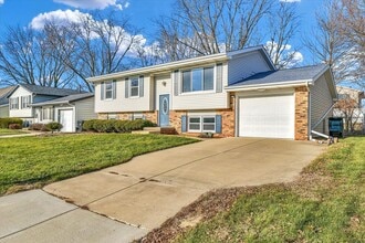 Building Photo - 1818 Johnson Dr