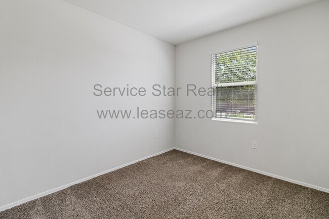 Building Photo - 3162 N 310th Ln