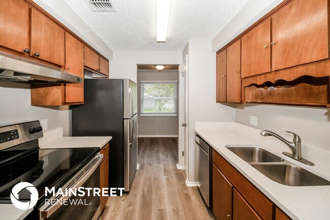 Foto del edificio - 8253 Spring Lake Rd N