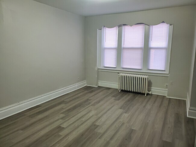 Foto del edificio - 25 Kensington Ave
