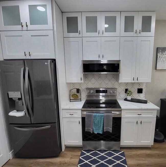 Foto del edificio - 832 Grand Regency Pointe