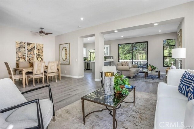 Foto del edificio - 35 Oak Knolls