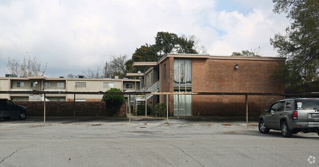 Foto del edificio - Kentwood Apartments