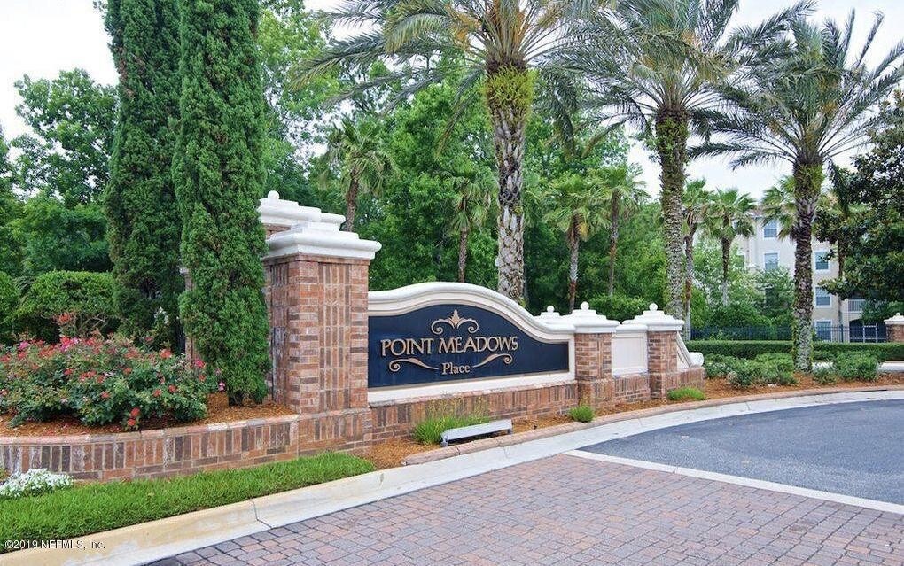 Foto principal - 7801 Point Meadows Dr