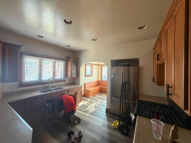 Building Photo - 3215 N 53rd St