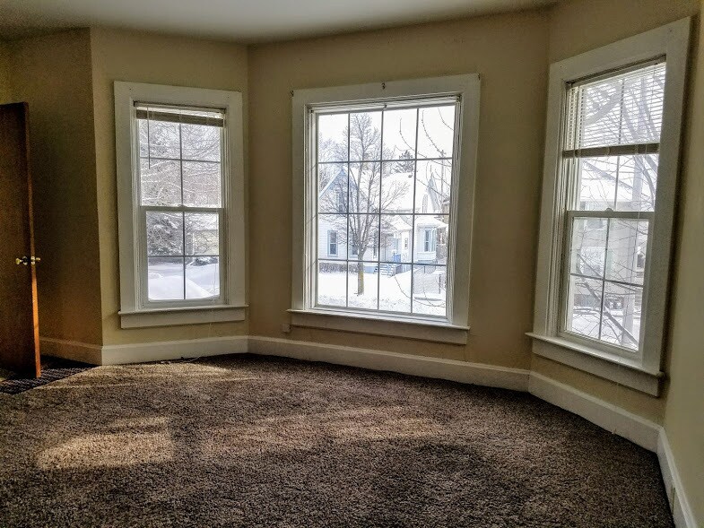 Foto principal - 1600 N Main St