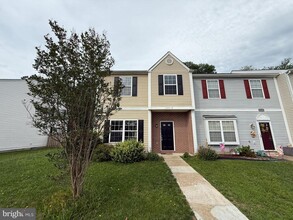 Building Photo - 10910 Coreys Way