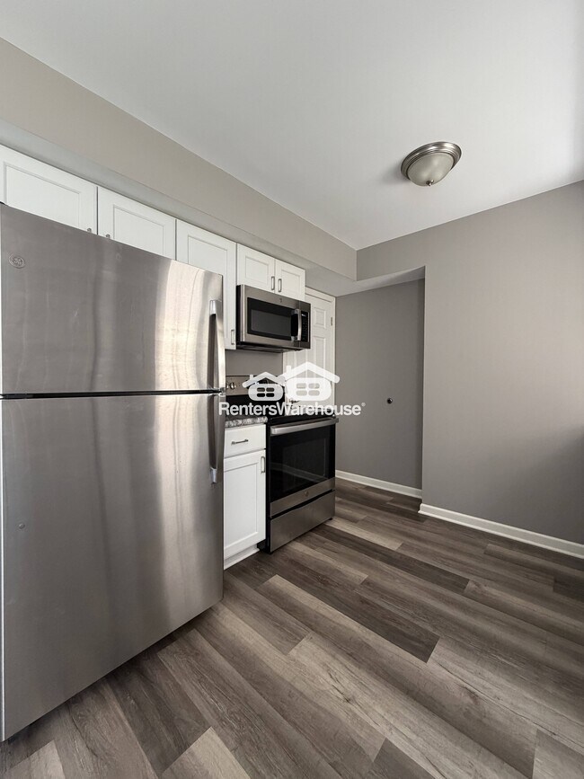 Foto del edificio - 723 Tyler St NE