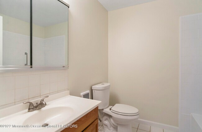 Building Photo - 51 Piazza Vittoria