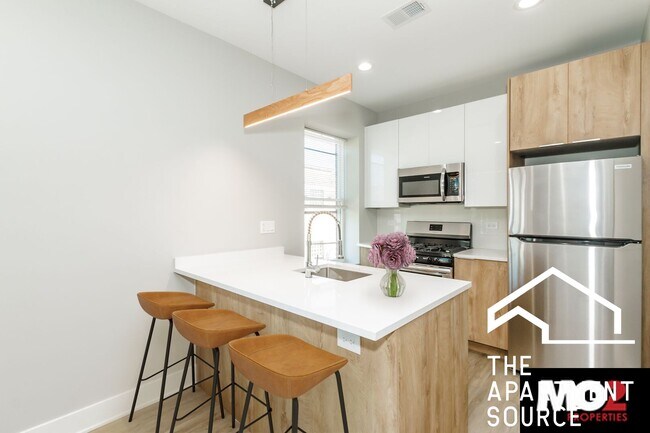 Foto del edificio - 3024 W Cortland St