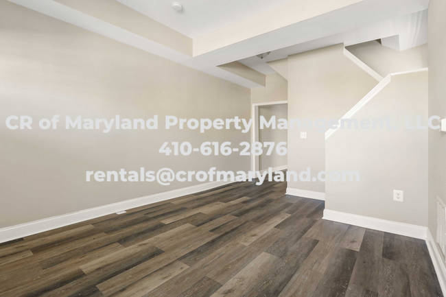 Building Photo - WAITLIST APPLICATIONS ONLY