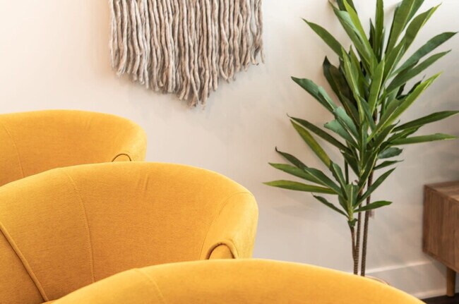 Foto del edificio - 601 E Pete Rose Wy