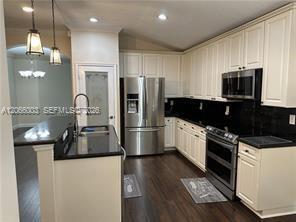 Foto del edificio - 4927 Lombard Pass Dr