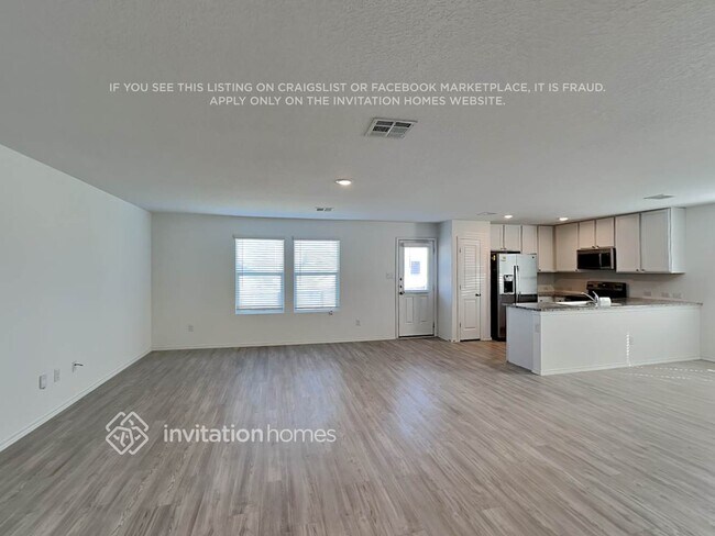 Foto del edificio - 135 Pasadena Pl