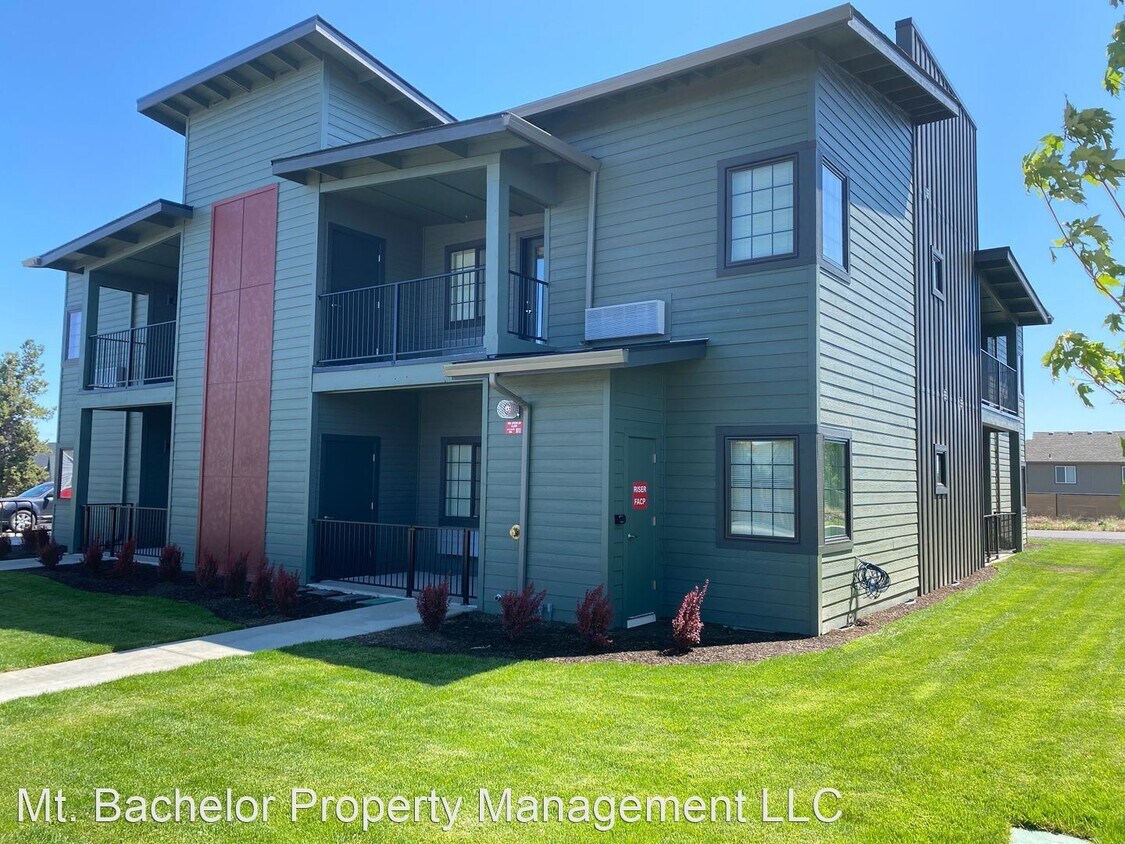 Primary Photo - 1140 SW 27th St