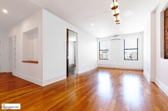 Building Photo - 203 Luquer St