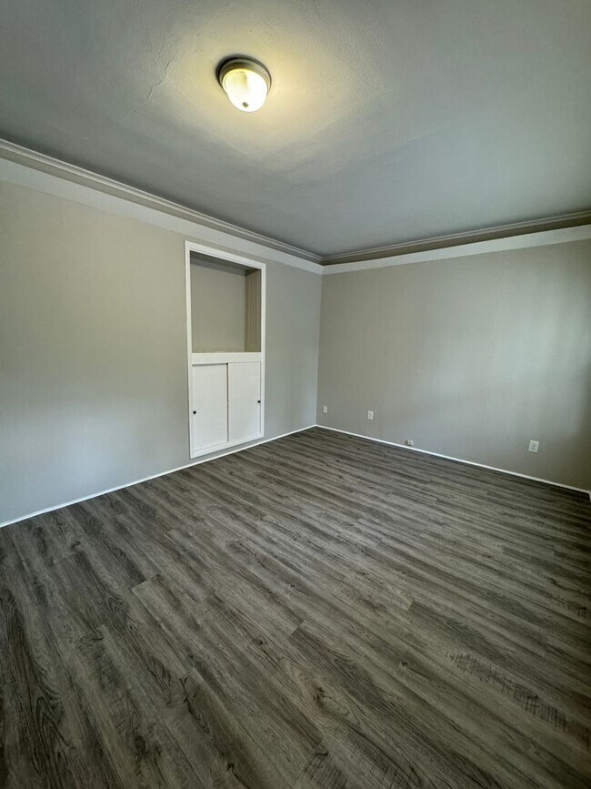 Foto del edificio - 1168-1170 E Whittier St