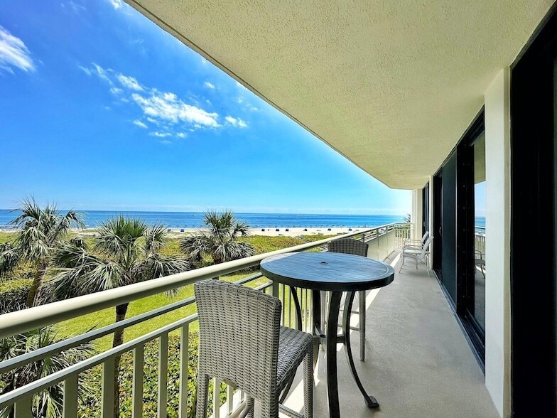Photo - 3000 N Ocean Drive Unit 4F