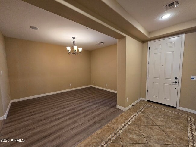 Building Photo - 4540 E Portola Valley Dr