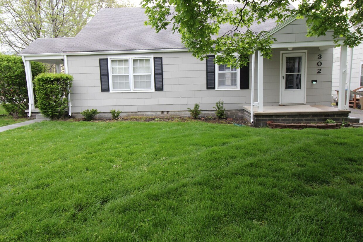 Foto principal - One Bedroom Duplex in North Kansas City