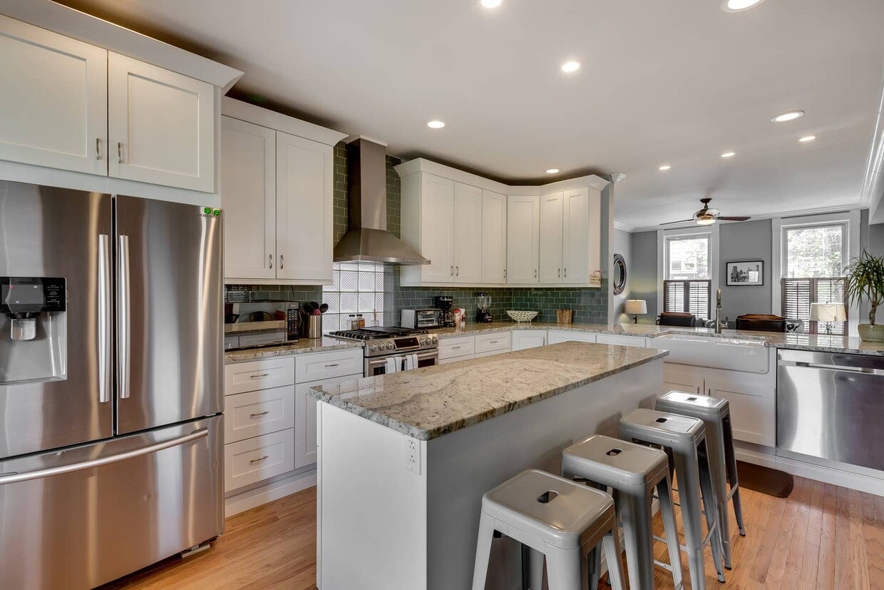 2125 N. Winchester- - 2125 N. Winchester-