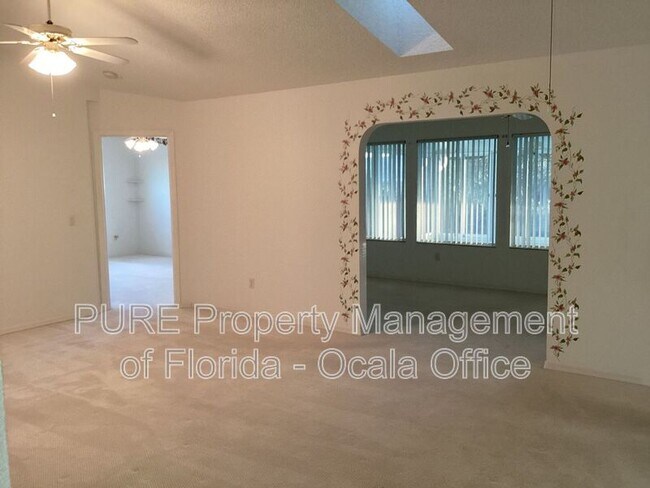 Building Photo - 6522 SW 85 Street