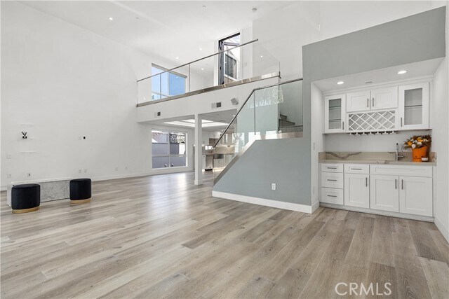 Foto del edificio - 4235 Mary Ellen Ave