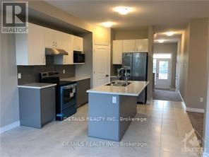 Building Photo - 620 Décoeur Dr.