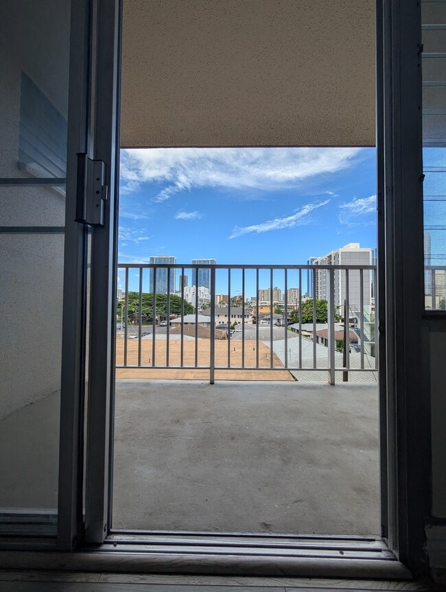 Foto del edificio - 1129 Rycroft St