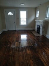 Building Photo - 2812 Overlook Dr