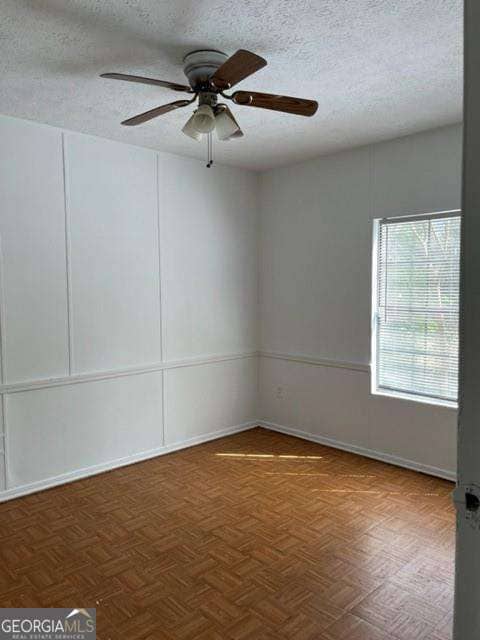 Building Photo - 102 N Cir Dr