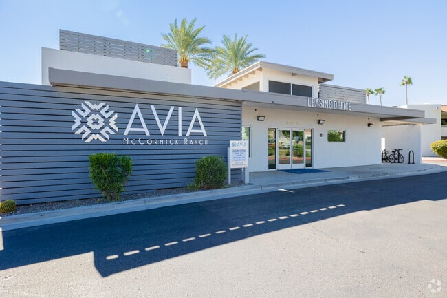 Building Photo - Avia McCormick Ranch