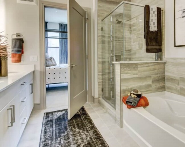 Foto del edificio - 1610 E 6th St