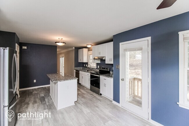 Foto del edificio - 3012 Appleford Dr, Chester, VA, 23831