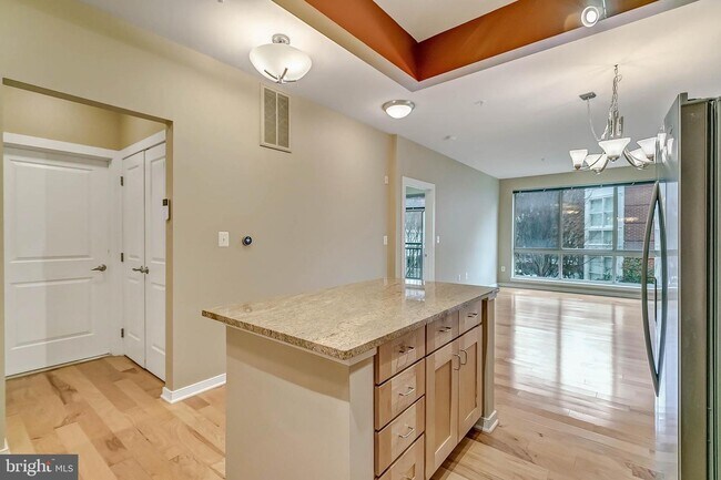 Foto del edificio - 2200 N Westmoreland St