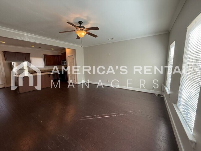 Building Photo - Wonderful Town Home for Rent in Polo Cross...