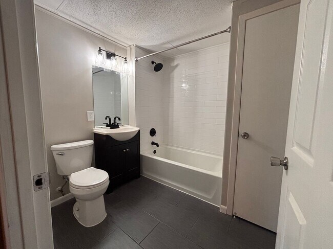 Foto del edificio - 39471 Jefferson Ave