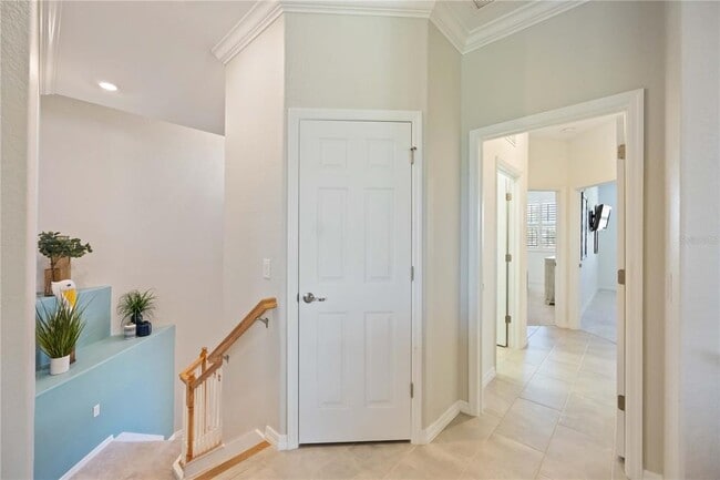 Building Photo - 10817 Tarflower Dr