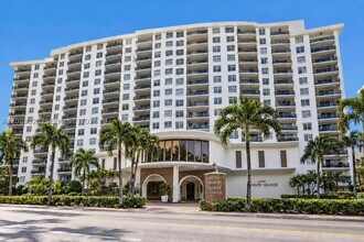 Building Photo - 6039 Collins Ave