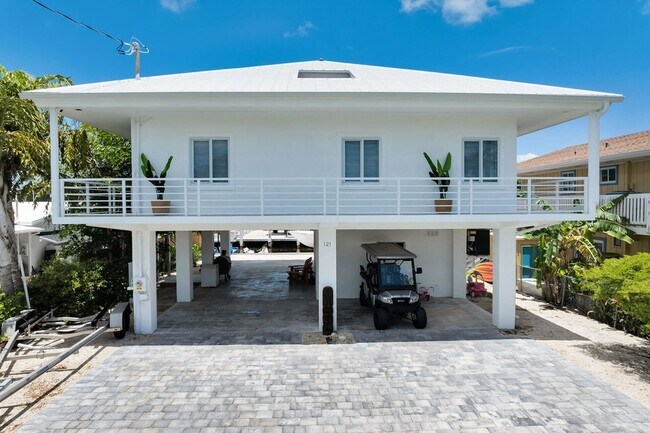 Foto del edificio - 121 Long Key Lake Dr