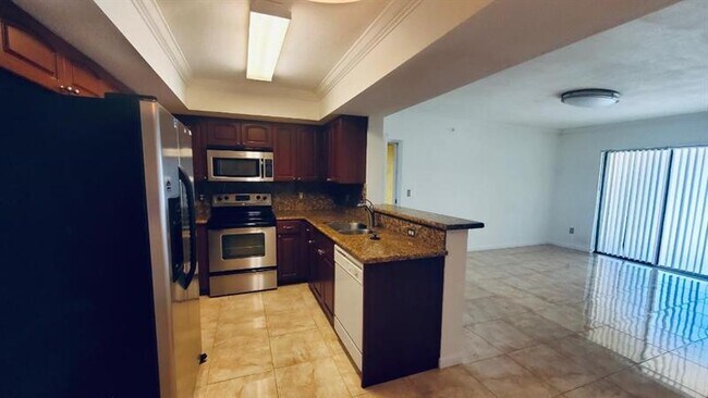 Building Photo - 5560 NW 61st St