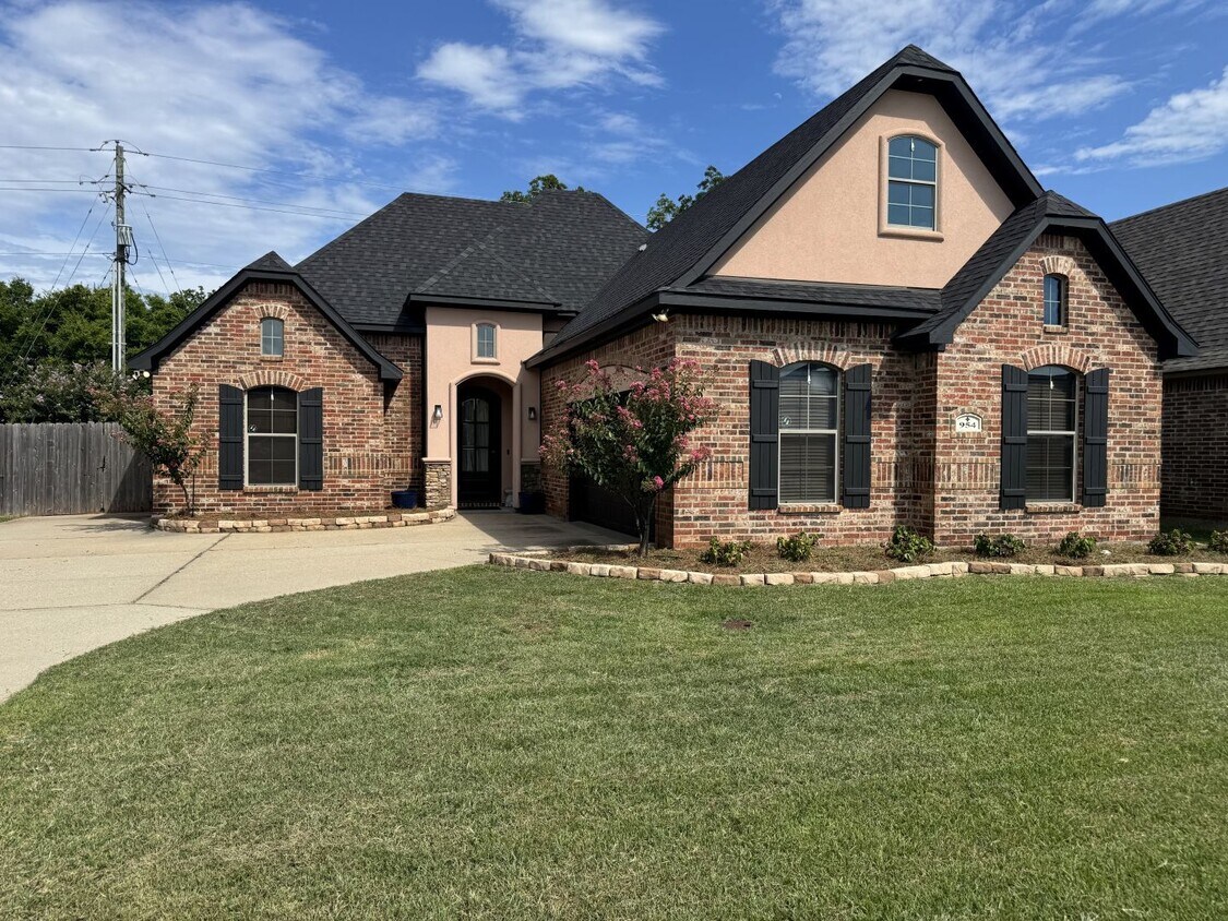 Foto principal - 954 Maize St